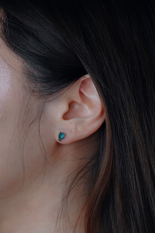 Dainty Silver Teal Heart Crystal Stud Earrings