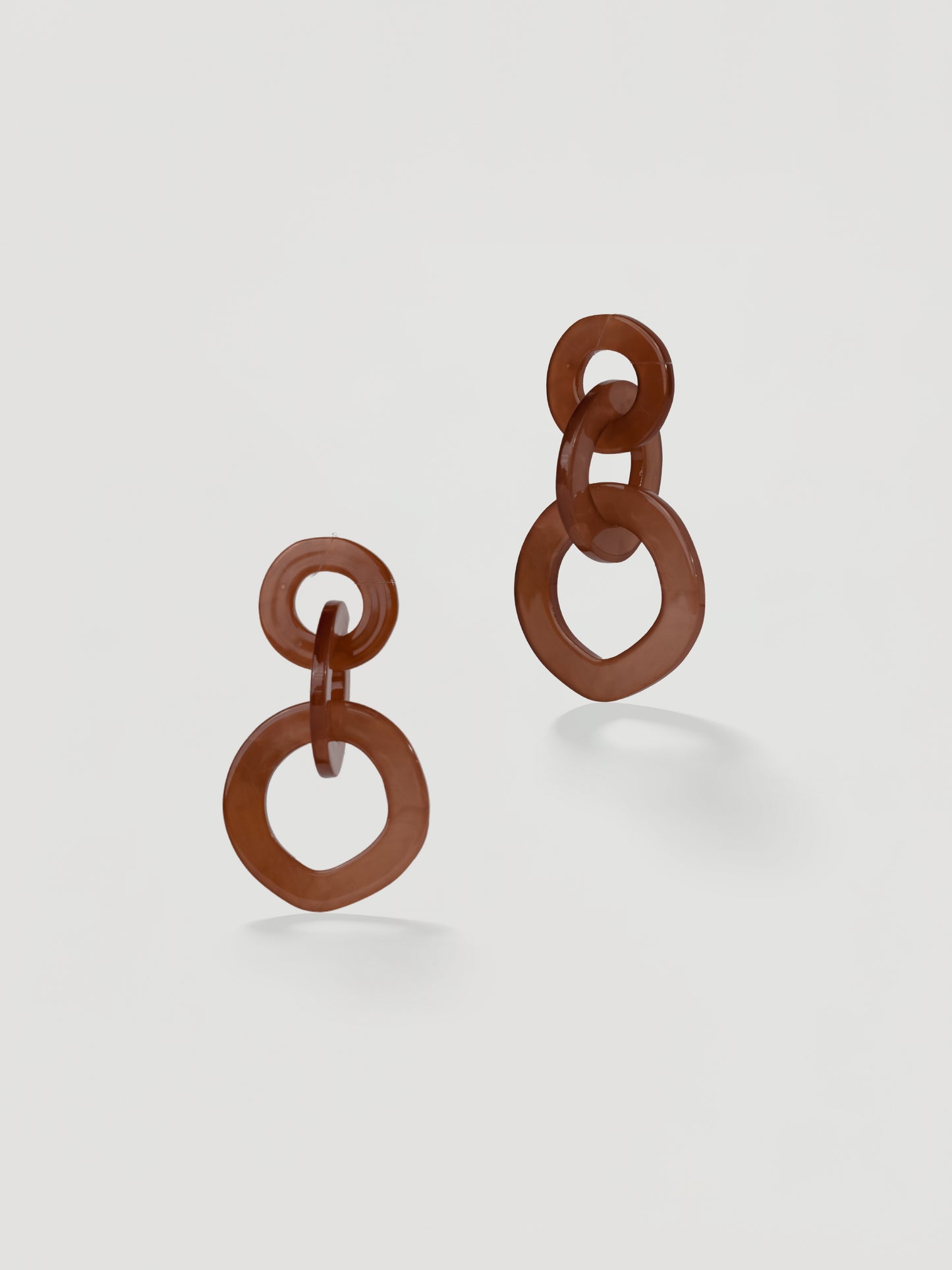 Retro Caramel Resin Chain Link Drop Earrings