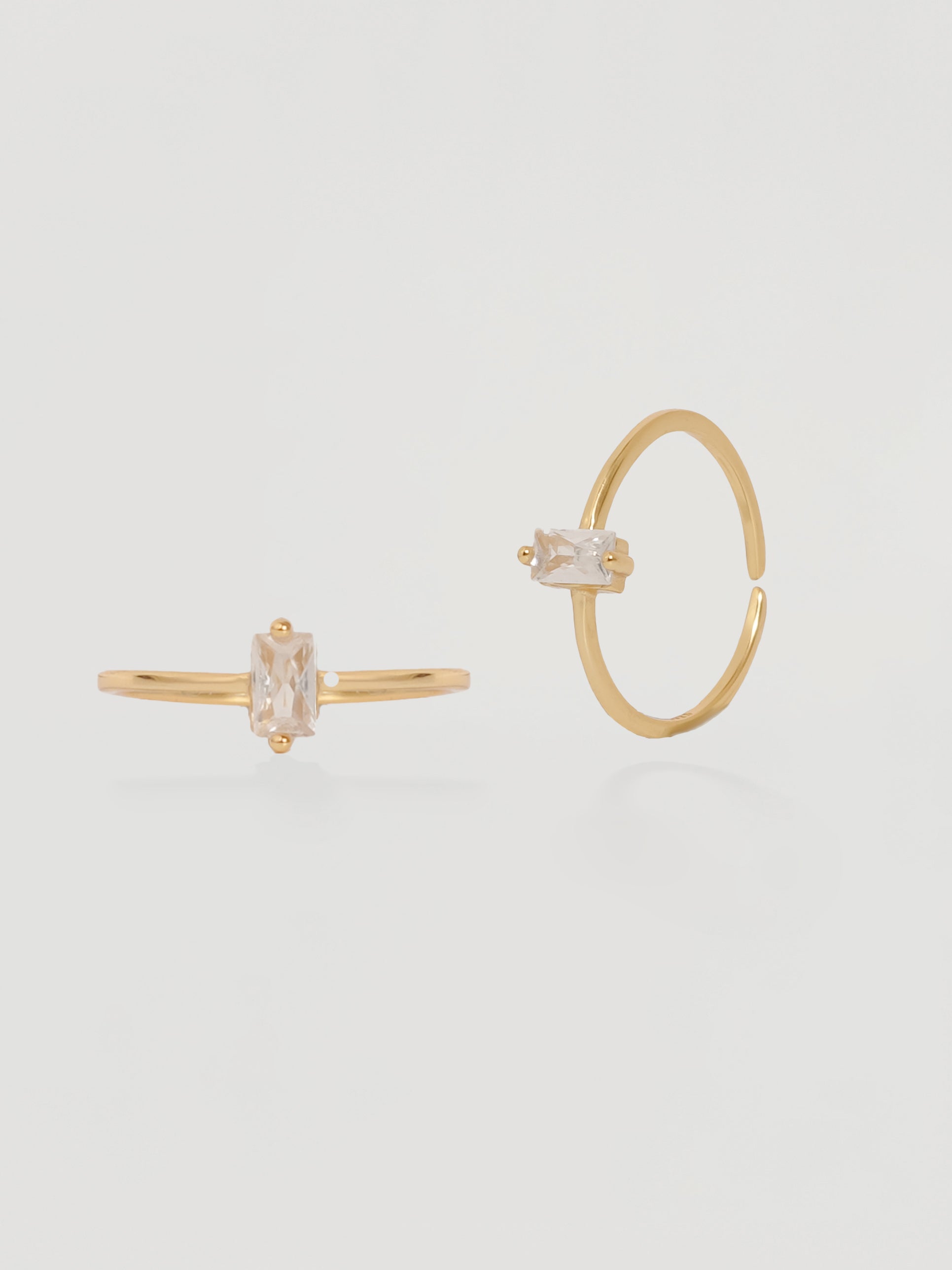 Minimalist Gold Baguette Solitaire Ring